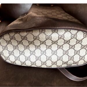 Gucci Men's Duffel Bag in Brown and Cream